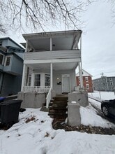 Building Photo - 373 Church St