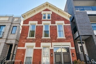 Building Photo - 1513 W Superior St