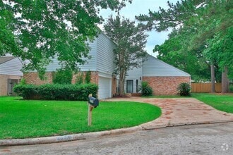 Building Photo - 25710 Pepper Ridge Ln
