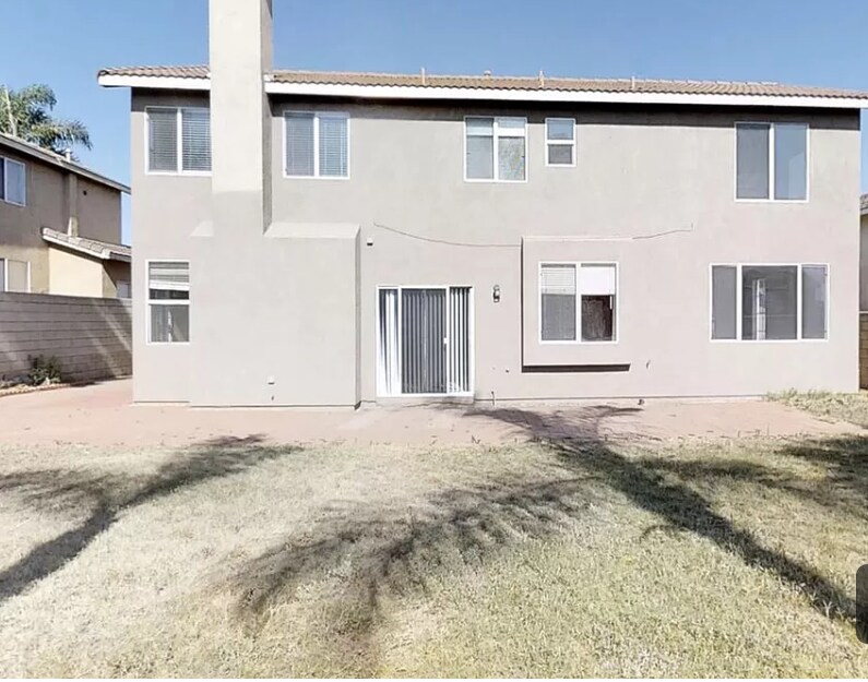Building Photo - 7148 Garden Oaks St