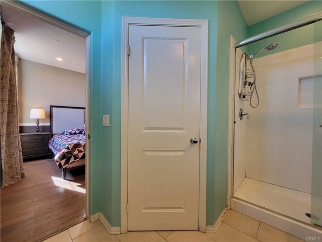 Foto del edificio - 909 Santa Fe Ave