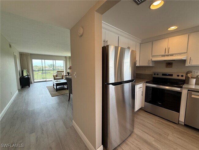 Building Photo - 190 Pebble Beach Blvd