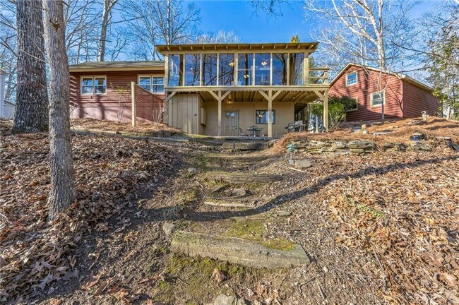 Building Photo - 3615 Lodgehaven Dr