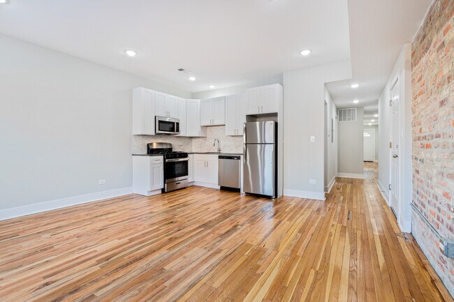 Foto del edificio - 1157 E 54th St