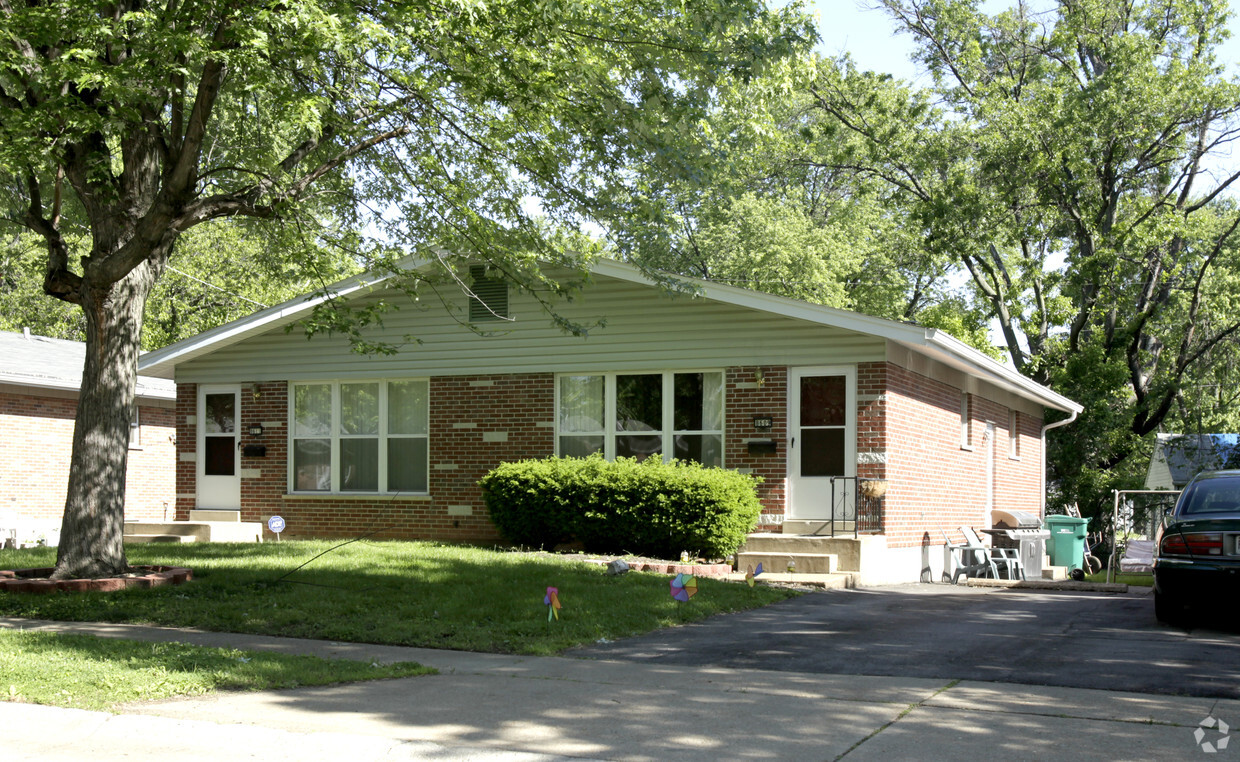 Primary Photo - Jo Court Apartments
