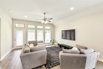 Building Photo - 19827 Bronze Spur Ct