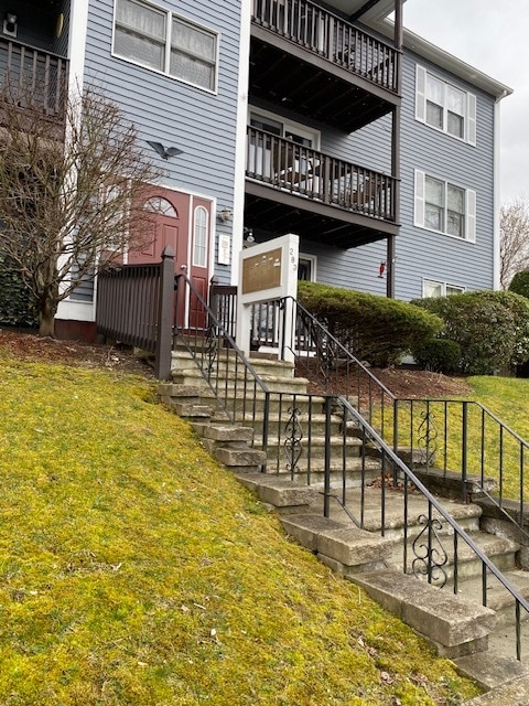 Building Photo - 283 Privilege St