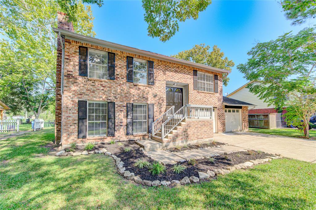 Foto principal - 236 E Castle Harbour Dr