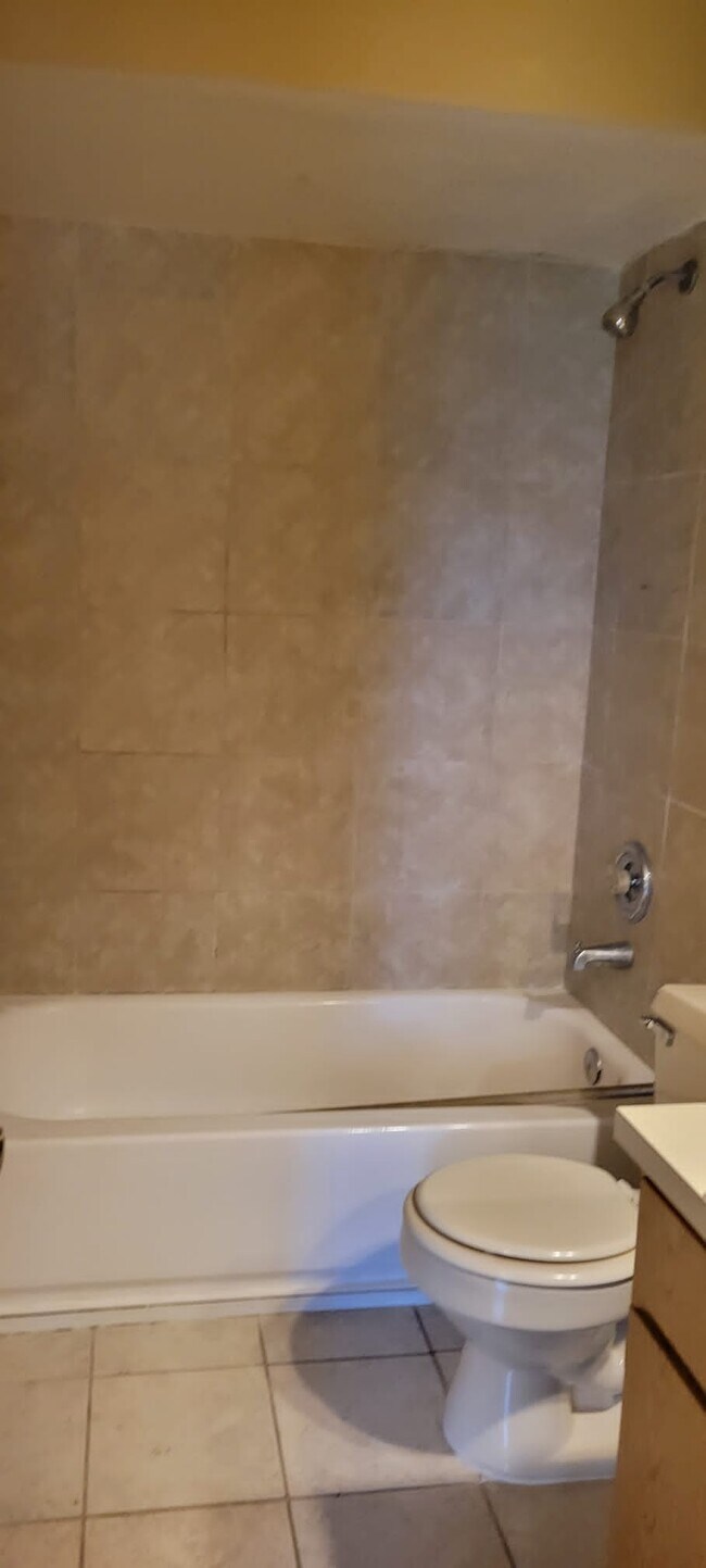 Foto del edificio - 11853 Mintwood Ct