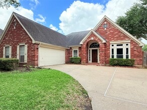 Building Photo - 5010 Rebel Ridge Dr