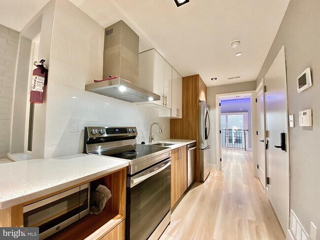 Foto del edificio - 1811 Willington St