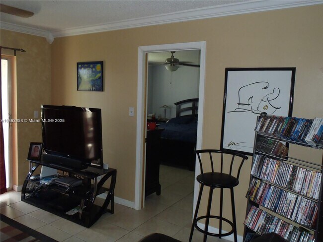 Foto del edificio - 2423 NW 89th Dr