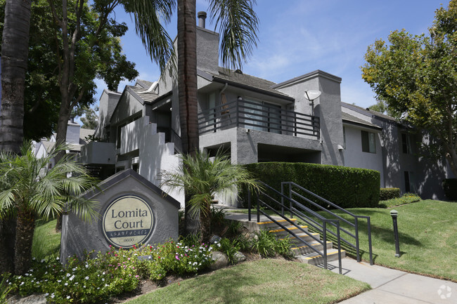 Community - Lomita Court