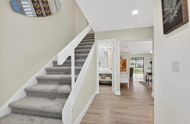 Foto del edificio - 2703 Maplewood Dr