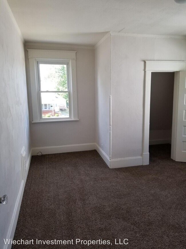 Building Photo - 3 br, 1 bath House - 1163 Brice Ave