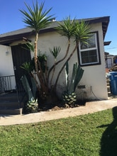 Building Photo - 652 School Ave Building Photo - 652 School Ave