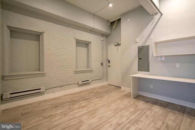 Foto del edificio - 418 S 13th St