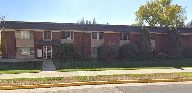 Building Photo - 1516 Grand Ave