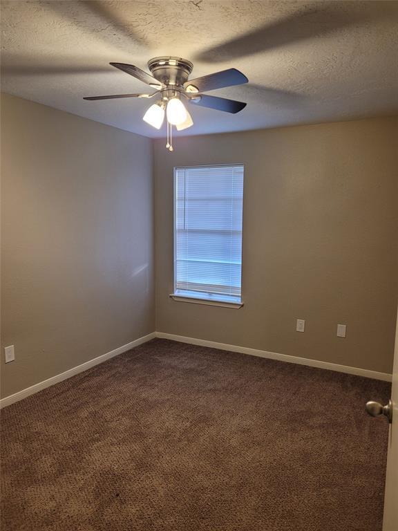 Building Photo - 175 Drive, Unit 3 Dr