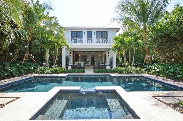 Building Photo - 333 Brazilian Ave