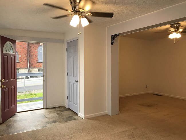 Bienvenido a casa - 2203 5th Ave