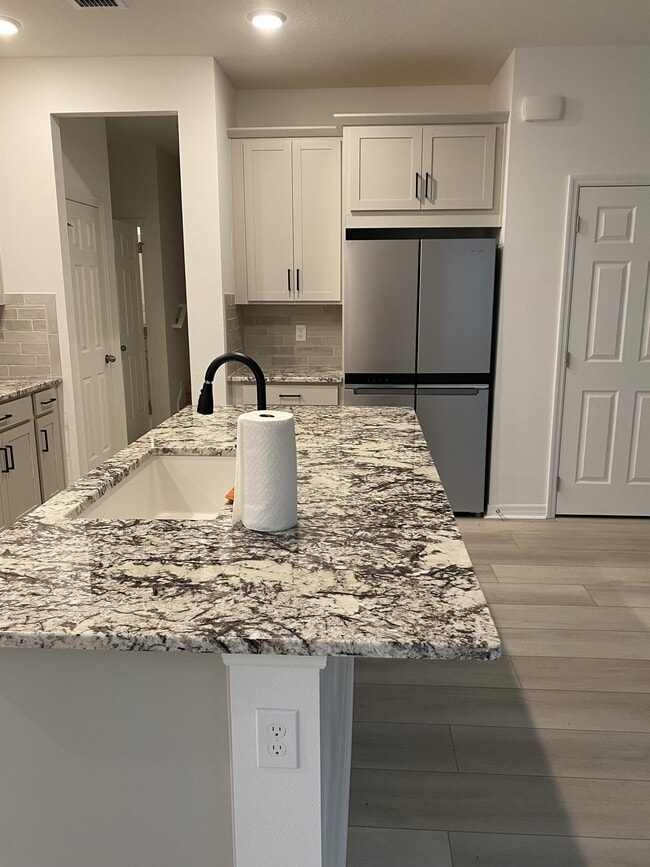 Foto del edificio - 2581 Royal Jasmine Ct