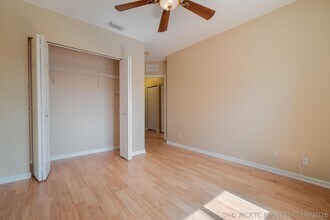 Building Photo - 2146 Oakmont Dr