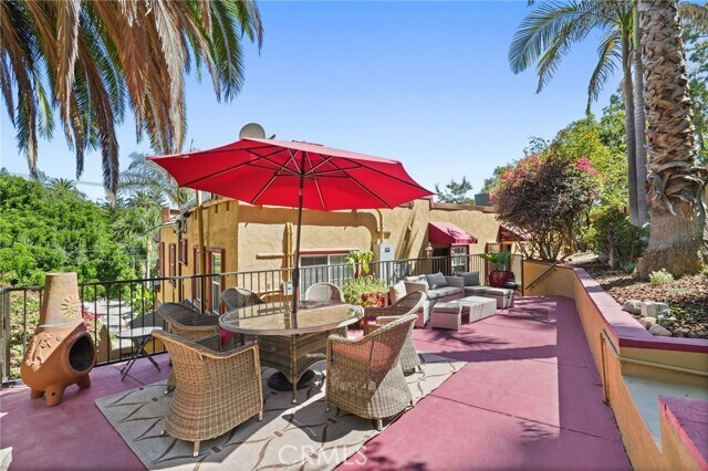 Foto del edificio - 2253 N Gower St