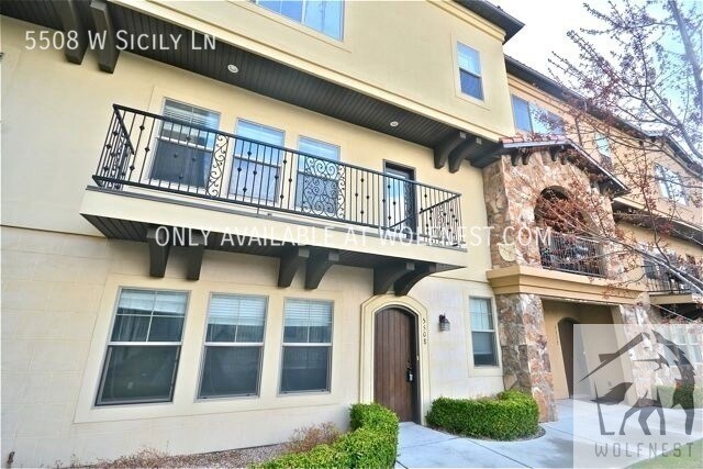 Foto del edificio - No Deposit Option! Sensational 3 Bedroom H...