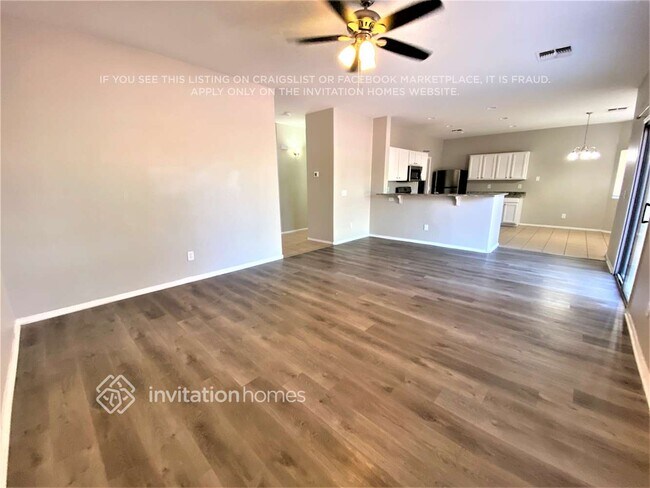 Building Photo - 2207 N 92nd Glen