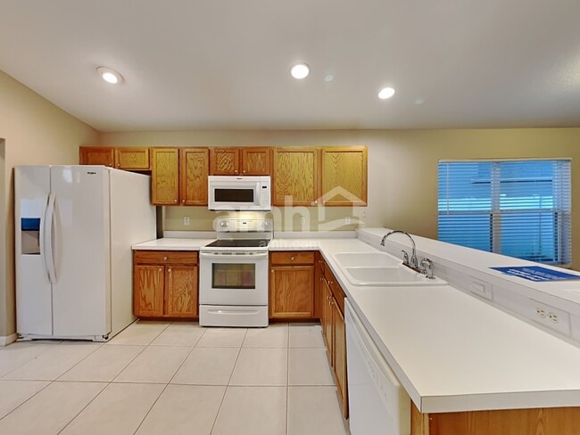 Foto del edificio - 12718 White Bluff Rd