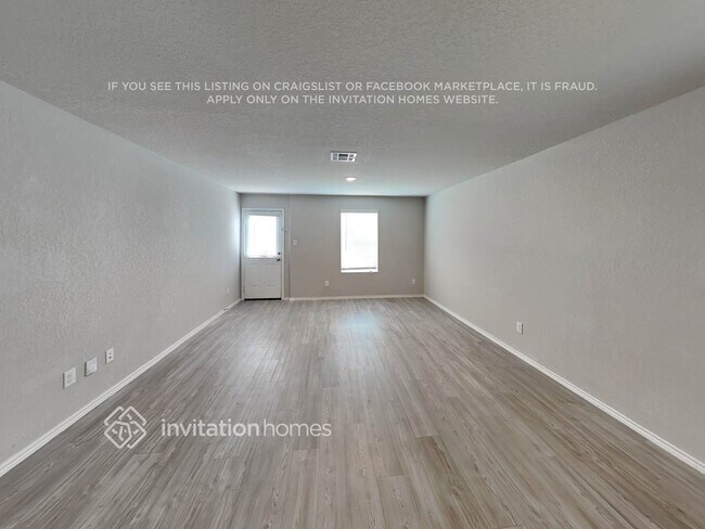 Building Photo - 4240 Thalweg Way