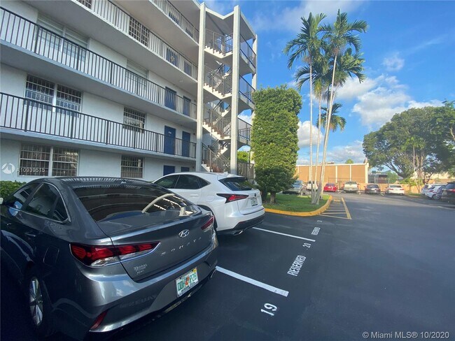 Building Photo - 14165 SW 87th St