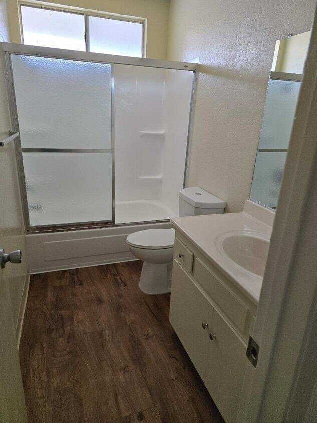 Lakewood Village Apartments in Lakewood, CA Westside Rentals