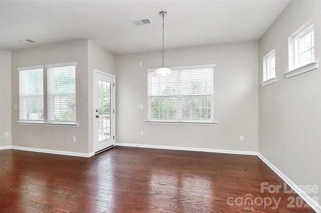 Building Photo - 10322 Winyah Bay Ln