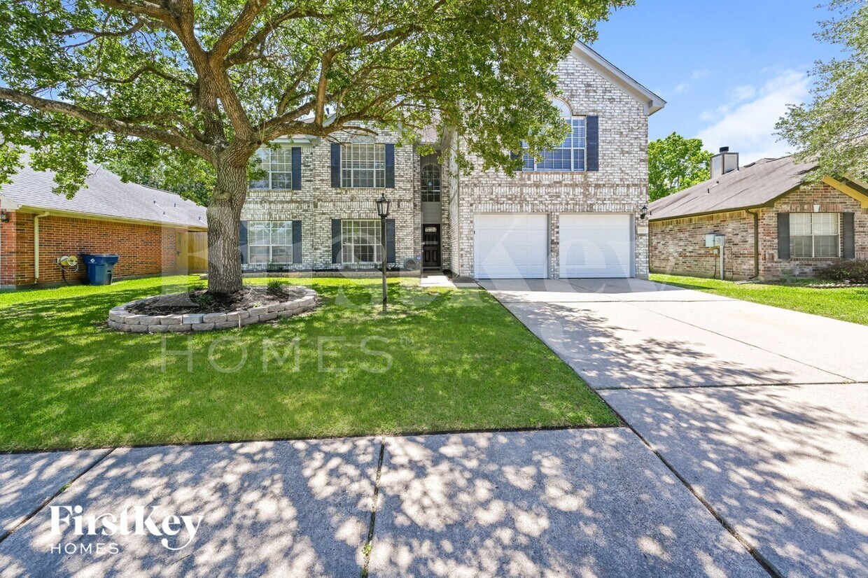 Foto principal - 11125 31st Ave N