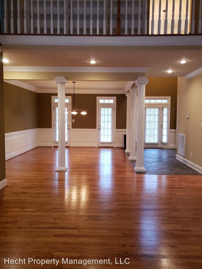 Building Photo - 4 br, 2.5 bath House - 5741 Highway 73