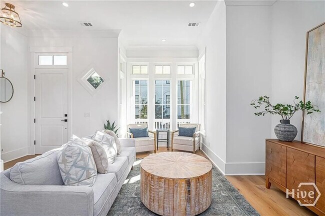 Foto del edificio - 304 W 38th St