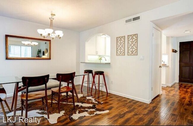 Building Photo - 3 br, 2.5 bath House - 212 Sylvia Way