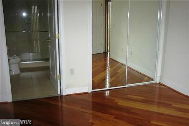 Foto del edificio - 5 Park Pl