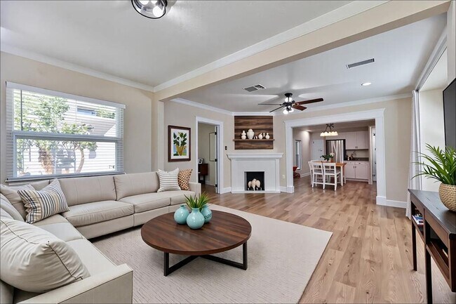 Foto del edificio - 453 41st Ave S