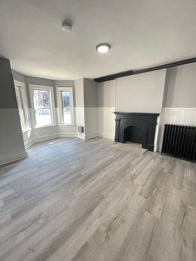 Foto principal - 89 Dubois St