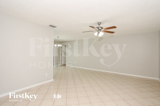 Foto del edificio - 3511 SE 1st Pl