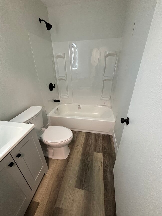 Photo - 1102 Apache Dr Apartment