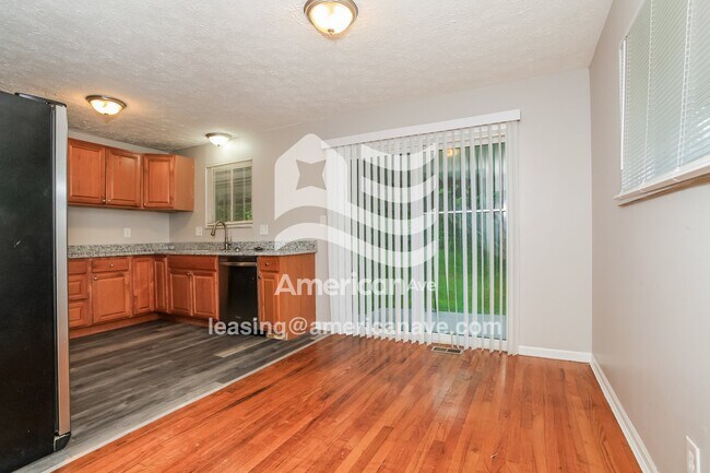 Foto del edificio - 5501 Northcutt Pl