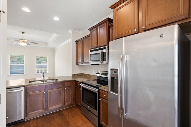 Building Photo - 4805 Stellata Ln