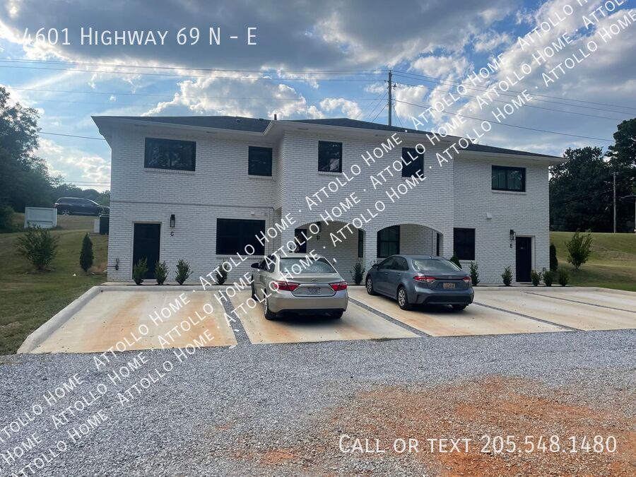 Foto principal - 4601 Highway 69 N-E
