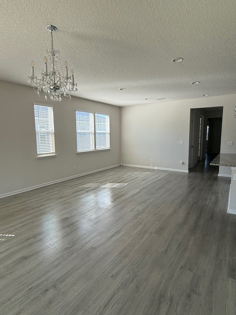 Foto del edificio - 4634 Pine Ridge Pkwy