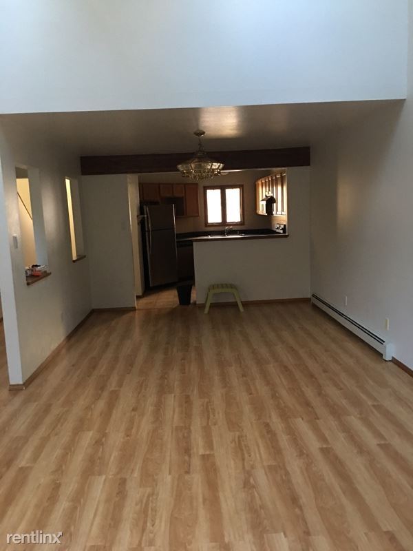 Foto del edificio - 3 br, 2.5 bath Townhome - 9 Los Arboles Dr