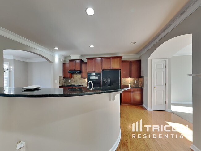 Building Photo - 6091 Prestwood Drive Duluth GA